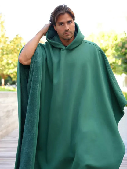 SnugCloak | Snuggle into winter with the coziest cloak