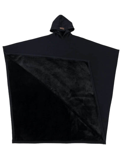 SnugCloak | Snuggle into winter with the coziest cloak